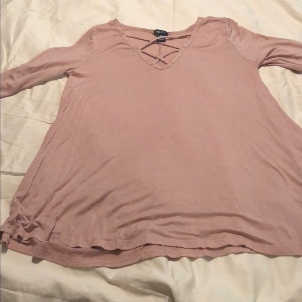 Pink tee